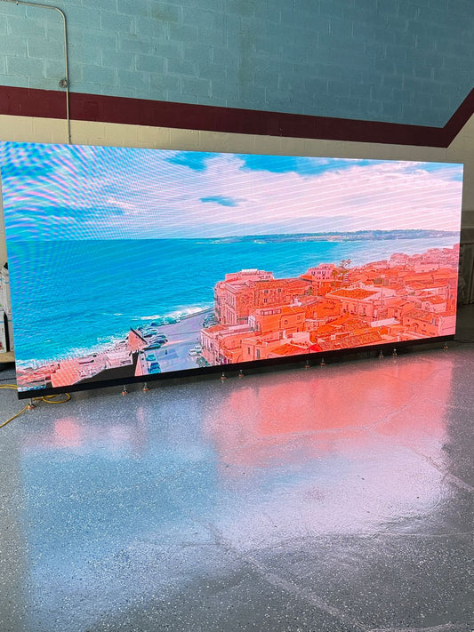 LED Screen P2.9 Exterior  196.85x78.74 (Only Screen)